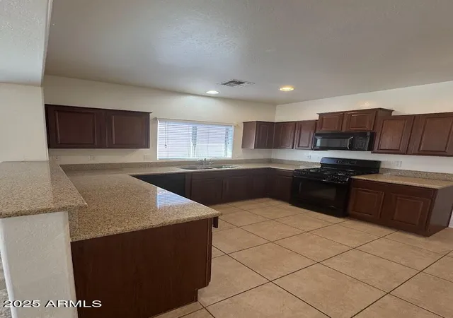 3rd image of 7283 W Candlewood Wy, Florence, AZ 85132 | MLS# 7036727