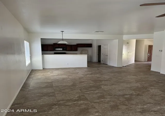 4th image of 7283 W Candlewood Wy, Florence, AZ 85132 | MLS# 7036727
