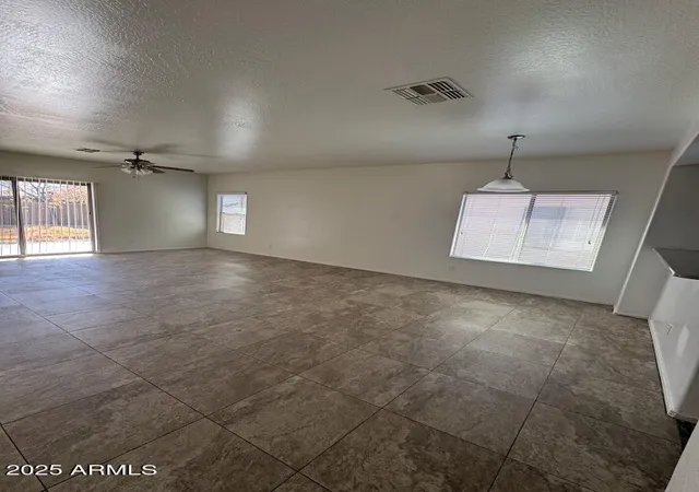 5th image of 7283 W Candlewood Wy, Florence, AZ 85132 | MLS# 7036727