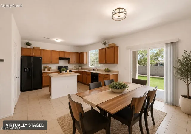 5th image of 7129 W Solano Dr, Glendale, AZ 85303 | MLS# 7037102