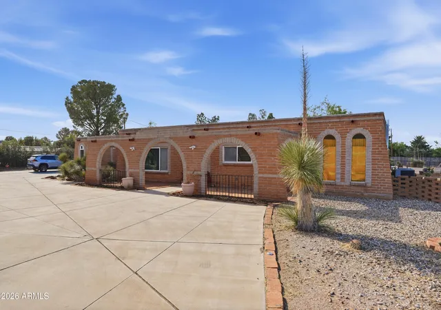 2nd image of 2763 Oriole Dr, Sierra Vista, AZ 85635 | MLS# 7037083