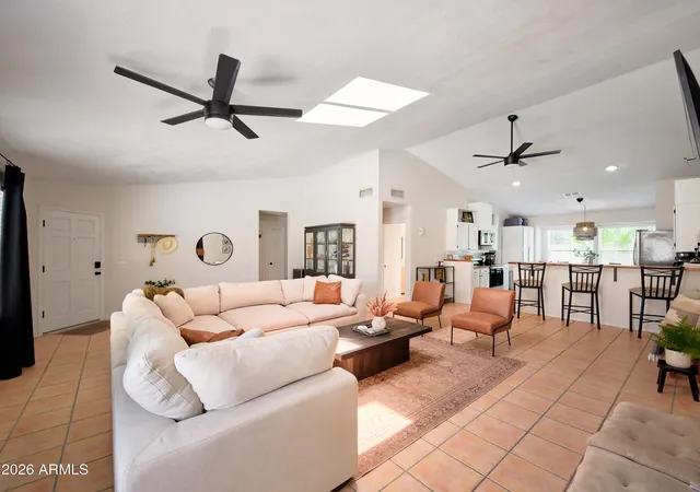 Photo 3 of Sale Pending at 6420 E Paradise Ln, Scottsdale, AZ 85254 | MLS# 7040919 | Listing updated on 2026-09-13