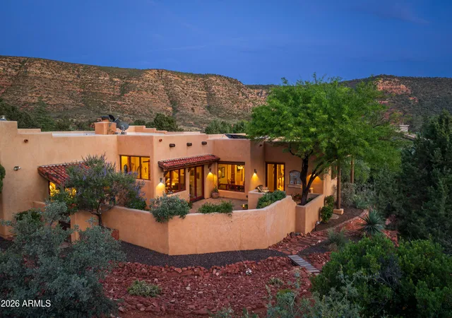 Homes for sale in Sedona, AZ | 165 Longwood Dr, Sedona, AZ 86351 | MLS# 7044335