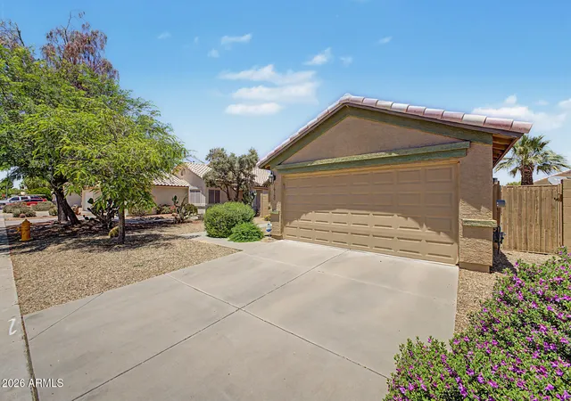 Photo 3 of Single family home for sale at 16160 W Morning Glory St, Goodyear, AZ 85338 | MLS# 7037811 | Listing updated on 2026-09-19