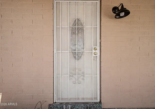 Photo 4 of Single family home for sale at 737 S Elm, Mesa, AZ 85202 | MLS# 7036610 | Listing updated on 2026-08-11