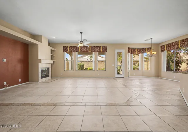 Photo 3 of Single family home for sale at 7990 W Yukon Dr, Peoria, AZ 85382 | MLS# 7037306 | Listing updated on 2026-09-13