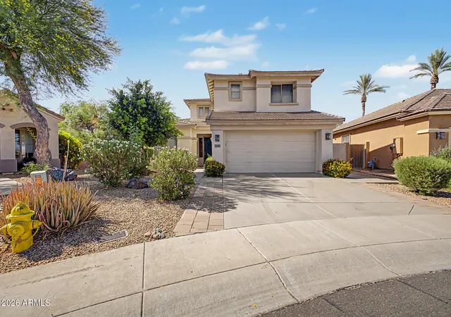 1st image of 218 E Sunburst Ln, Tempe, AZ 85284 | MLS# 7036655