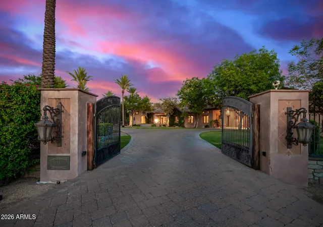 4th image of 3831 E Huber St, Mesa, AZ 85205 | MLS# 7036586