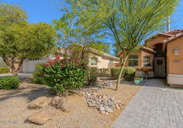 Photo 2 of Single family home for sale at 2907 E Whispering Wind Dr, Phoenix, AZ 85024 | MLS# 7036956 | Listing updated on 2026-08-03