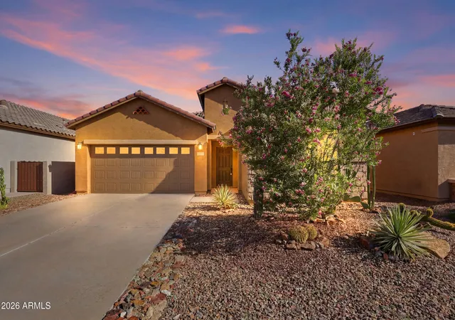 Homes for sale in Eloy, AZ | 4075 W Painted Horse Dr, Eloy, AZ 85131 | MLS# 7038574