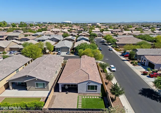 Photo 33 of Single family home for sale at 9209 W Wilow Bnd Ln, Phoenix, AZ 85037 | MLS# 7036851 | Listing updated on 2026-09-15
