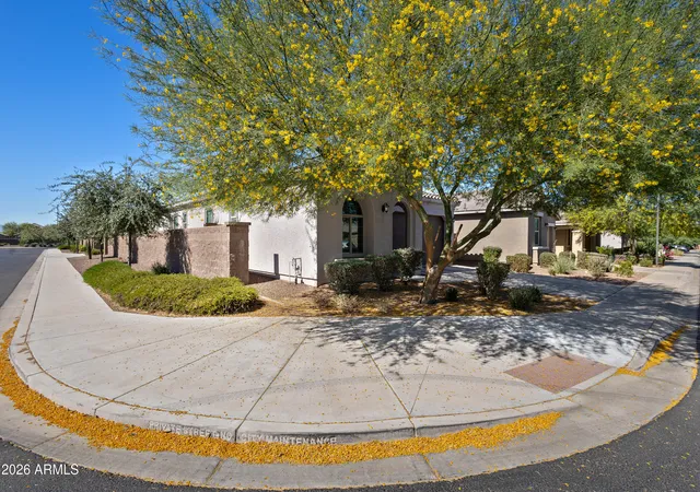 Photo 2 of Single family home for sale at 9209 W Wilow Bnd Ln, Phoenix, AZ 85037 | MLS# 7036851 | Listing updated on 2026-09-15