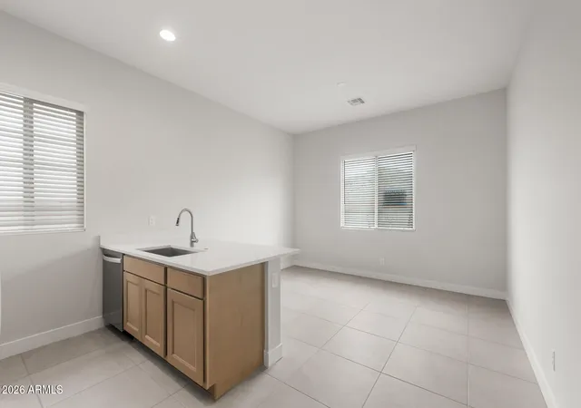 image of 2437 W Nighthawk Wy, Phoenix, AZ 85045 | MLS# 7036850