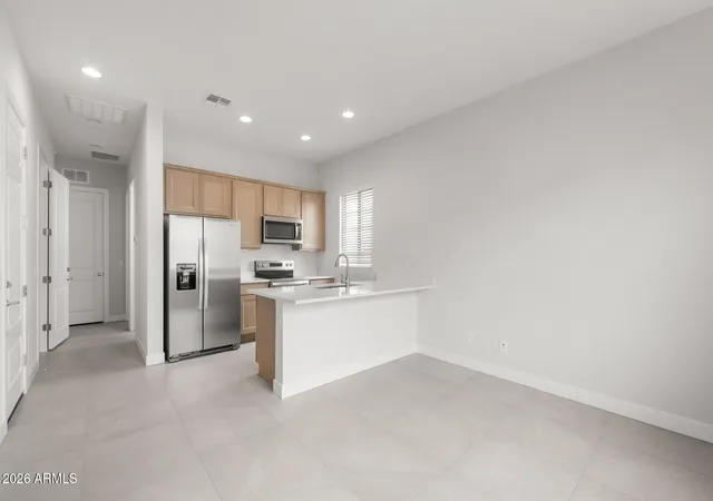 image of 2437 W Nighthawk Wy, Phoenix, AZ 85045 | MLS# 7036850