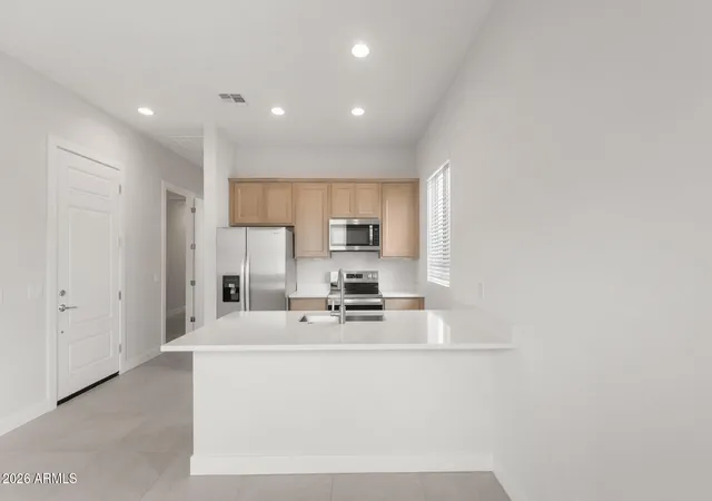 image of 2437 W Nighthawk Wy, Phoenix, AZ 85045 | MLS# 7036850