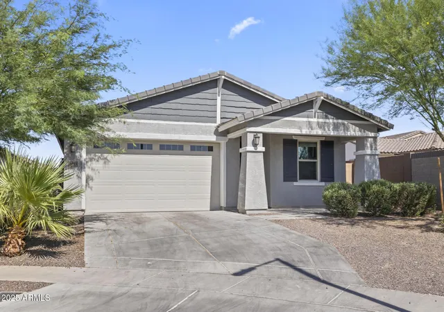 Photo 1 of Sale Pending at 6919 S 13th Place, Phoenix, AZ 85042 | MLS# 7038066 | Listing updated on 2026-09-16