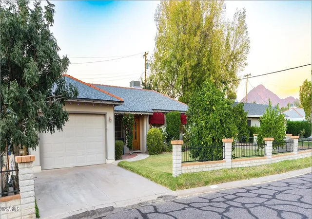 Photo 2 of Single family home for sale at 3506 E Fairmount Ave, Phoenix, AZ 85018 | MLS# 7036894 | Listing updated on 2026-10-12