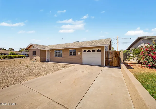 Photo 2 of Single family home for sale at 2022 E Monterey Way, Phoenix, AZ 85016 | MLS# 7036931 | Listing updated on 2026-10-04