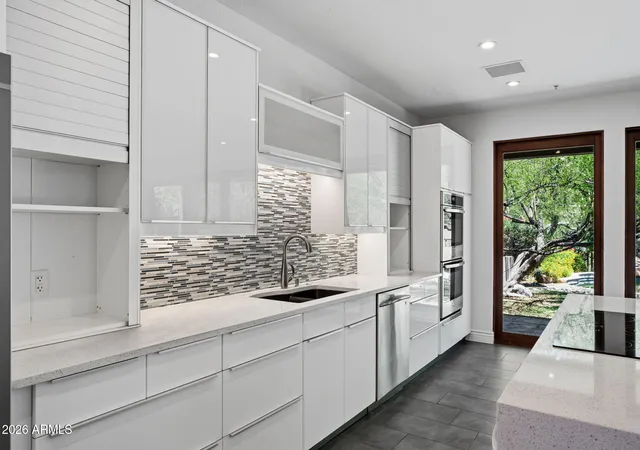 Photo 4 of Single family home for sale at 13952 E Geronimo Rd, Scottsdale, AZ 85259 | MLS# 7036914 | Listing updated on 2026-09-11