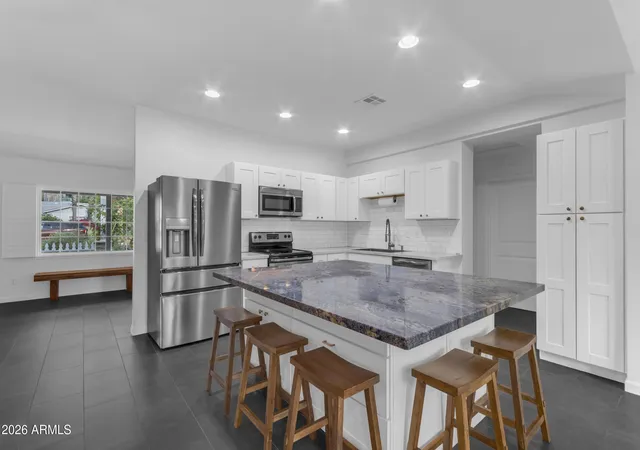 5th image of 4126 N 44Th Pl, Phoenix, AZ 85018 | MLS# 7037763