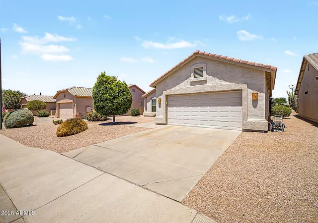 Photo 3 of Single family home for sale at 6836 S Tamarron Way, Chandler, AZ 85249 | MLS# 7038345 | Listing updated on 2026-06-27