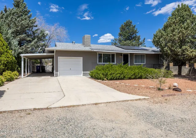 Photo 3 of Single family home for sale at 5 Bear Dr, Prescott, AZ 86305 | MLS# 7043049 | Listing updated on 2026-08-11