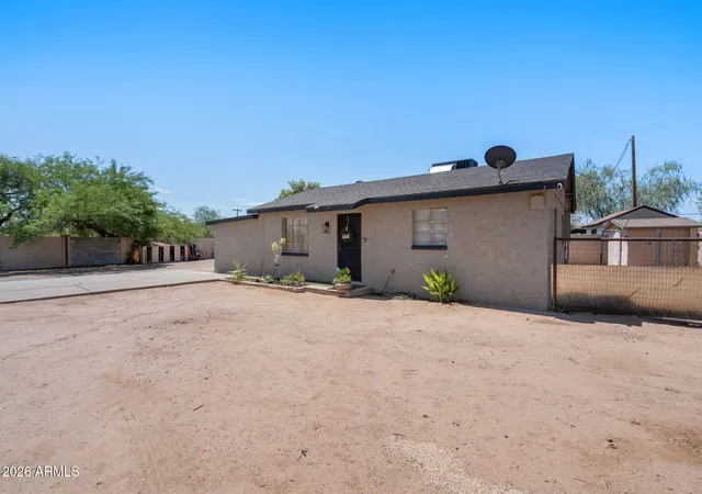 Photo 3 of Single family home for sale at 2939 E Angela Dr, Phoenix, AZ 85032 | MLS# 7036988 | Listing updated on 2026-09-01