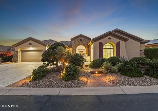 Photo 1 of Single family home for sale at 40704 N Clb Pointe Dr, Phoenix, AZ 85086 | MLS# 7041175 | Listing updated on 2026-09-09