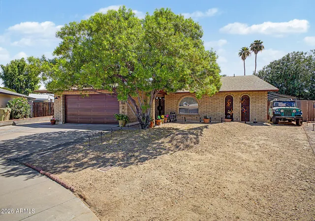Homes for sale in Glendale, AZ | 17425 N 55th Ln, Glendale, AZ 85308 | MLS# 7037366