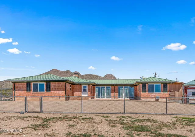 Homes for sale in Huachuca City, AZ | 2358 N Ranch Trl, Huachuca City, AZ 85616 | MLS# 7037690