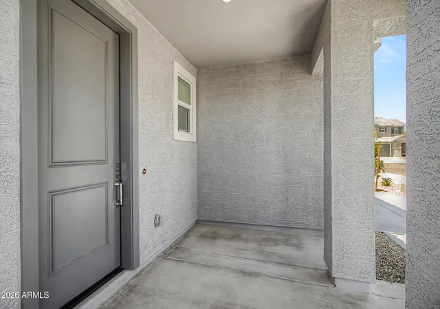 Photo 3 of Single family home for sale at 652 S Del Rancho Cir, Mesa, AZ 85208 | MLS# 7037316 | Listing updated on 2026-09-06