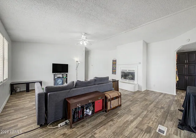 Photo 3 of Sale Pending at 6907 W Patricia Ann Ln, Peoria, AZ 85382 | MLS# 7038423 | Listing updated on 2026-09-09