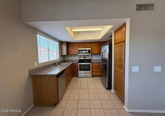 Photo 3 of Sale Pending at 6910 W State Ave, Glendale, AZ 85303 | MLS# 7037943 | Listing updated on 2026-08-18
