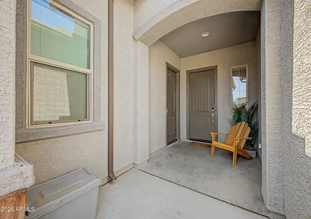 4th image of 18977 W Desert Hills Dr, Surprise, AZ 85388 | MLS# 7037649