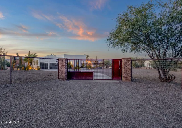 Photo 3 of Single family home for sale at 14604 E Peak View Rd, Scottsdale, AZ 85262 | MLS# 7037434 | Listing updated on 2026-08-31