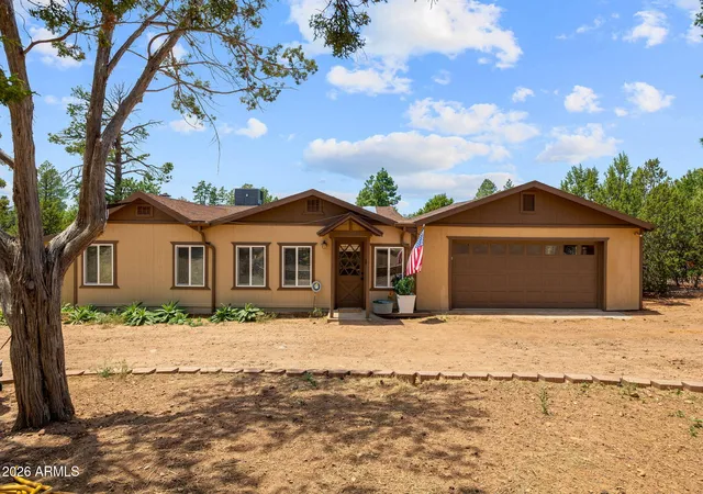 Homes for sale in Overgaard, AZ | 3384 Turkey Run, Overgaard, AZ 85933 | MLS# 7037320