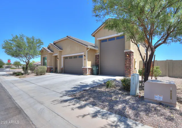 3rd image of 489 E Emerald Dr, Casa Grande, AZ 85122 | MLS# 7040499
