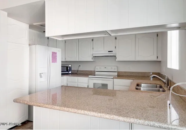 Homes for sale in Phoenix, AZ | 12222 N Paradise Village Pkwy S #330, Phoenix, AZ 85032 | MLS# 7041240