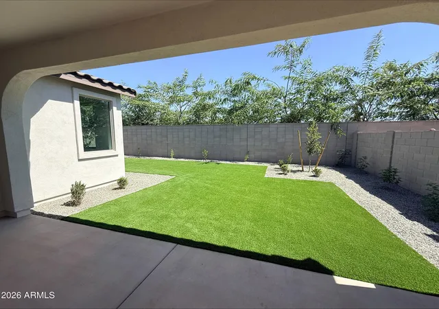 38th image of 7961 W Loma Ln, Peoria, AZ 85345 | MLS# 7037718