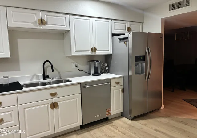 5th image of 9450 N 94Th Pl #214, Scottsdale, AZ 85258 | MLS# 7047030