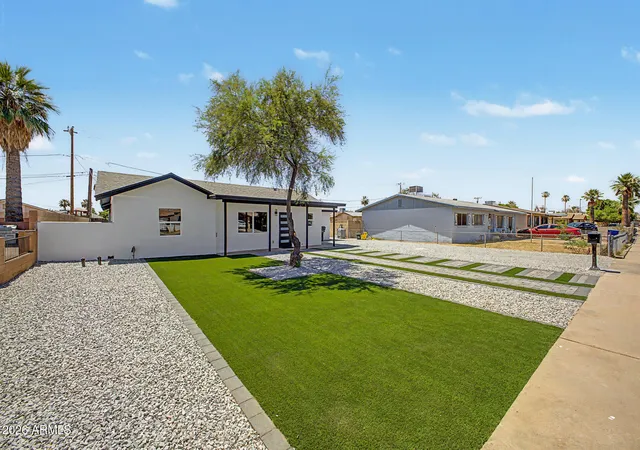 Homes for sale in Avondale, AZ | 320 N 3Rd St, Avondale, AZ 85323 | MLS# 7038242