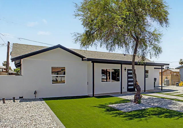 Homes for sale in Avondale, AZ | 320 N 3Rd St, Avondale, AZ 85323 | MLS# 7038242