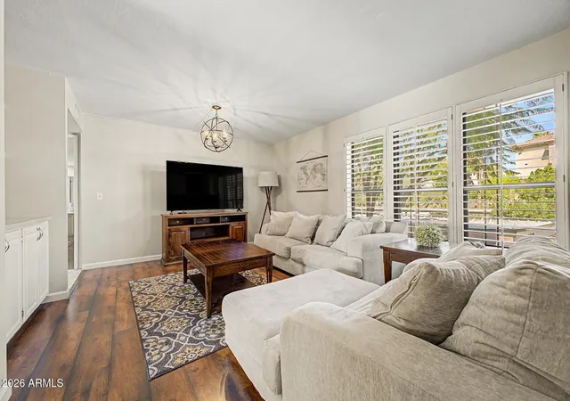 Photo 2 of Townhouse for sale at 5132 N 31st Way #128, Phoenix, AZ 85016 | MLS# 7038894 | Listing updated on 2026-08-27