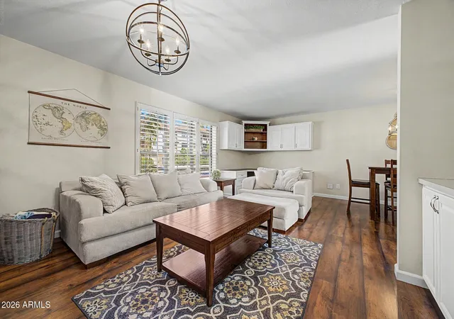 Photo 4 of Townhouse for sale at 5132 N 31st Way #128, Phoenix, AZ 85016 | MLS# 7038894 | Listing updated on 2026-08-27