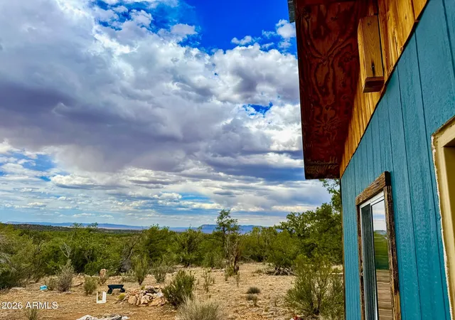Photo 2 of Land for sale at 34962 W Hidalgo Rd, Seligman, AZ 86337 | MLS# 7037670 | Listing updated on 2026-09-16