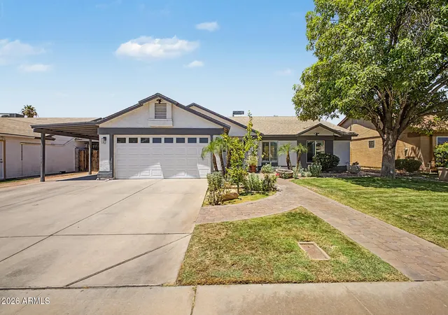 Photo 2 of Single family home for sale at 7938 W Georgia Ave, Glendale, AZ 85303 | MLS# 7038196 | Listing updated on 2026-07-01