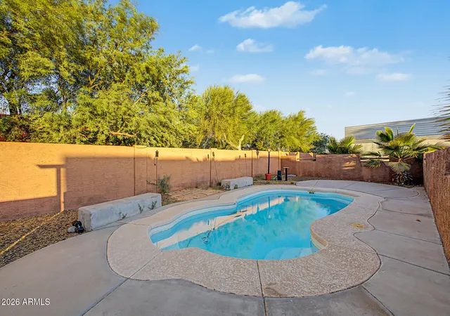 Photo 2 of Single family home for sale at 25645 W Blue Sky Dr, Wittmann, AZ 85361 | MLS# 7038035 | Listing updated on 2026-09-02