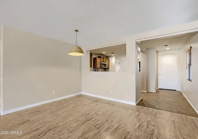 Photo 4 of Sale Pending at 19273 N Austin Ct, Maricopa, AZ 85138 | MLS# 7038257 | Listing updated on 2026-09-04
