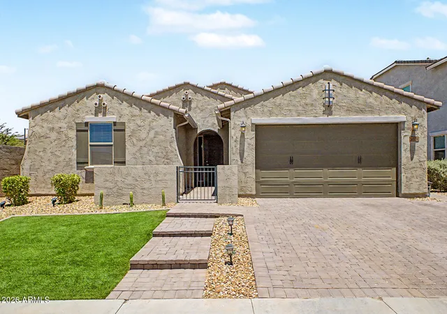 Photo 3 of Single family home for sale at 14074 W Holly St, Goodyear, AZ 85395 | MLS# 7038278 | Listing updated on 2026-09-17