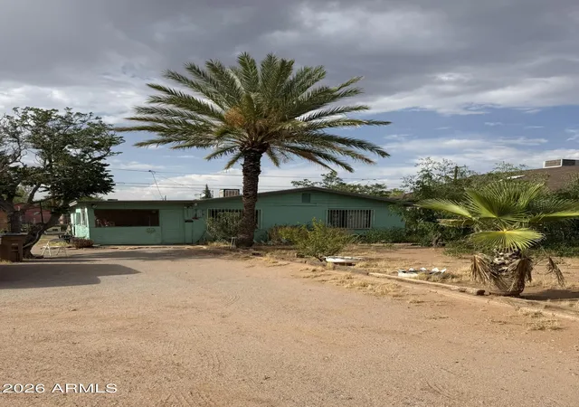 Homes for sale in Douglas, AZ | 1020 E 3rd St, Douglas, AZ 85607 | MLS# 7037804